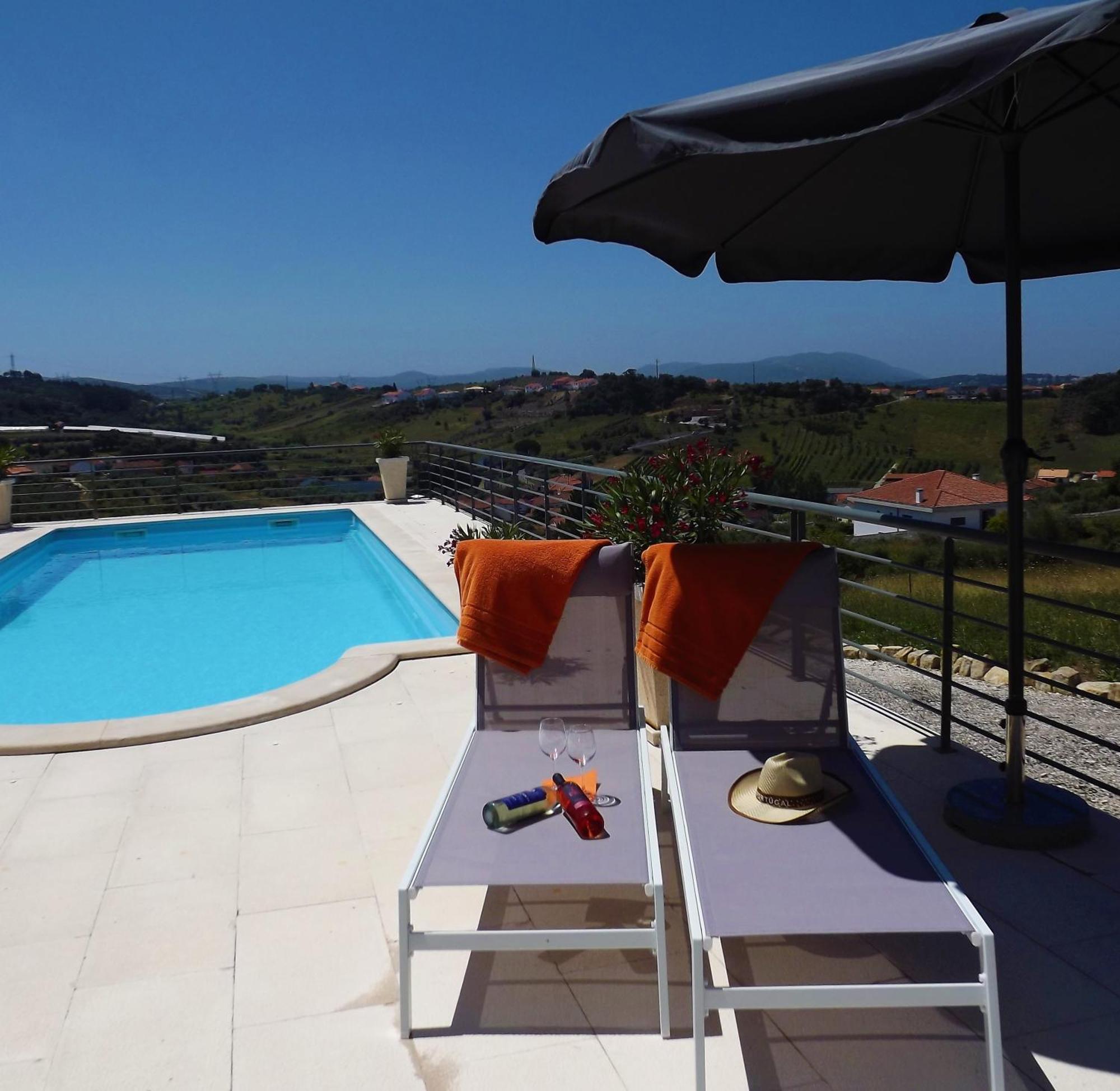 Casa Ceedina Bed And Breakfast & Beauty Batalha Exterior foto