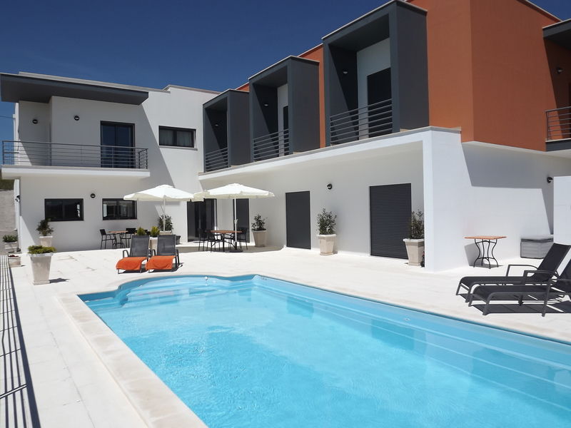 Casa Ceedina Bed And Breakfast & Beauty Batalha Exterior foto